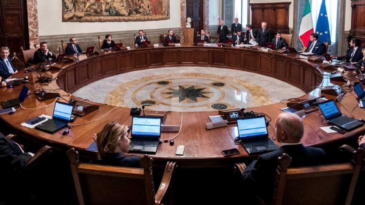 Immagine di La forma è quella del decreto legge, la sostanza quella di un annuncio. Acrobazie giuridiche del Governo giallo-verde