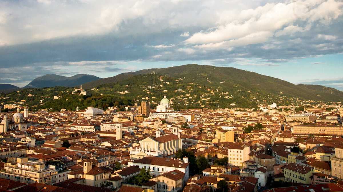Immagine di Cristo si è fermato a Brescia