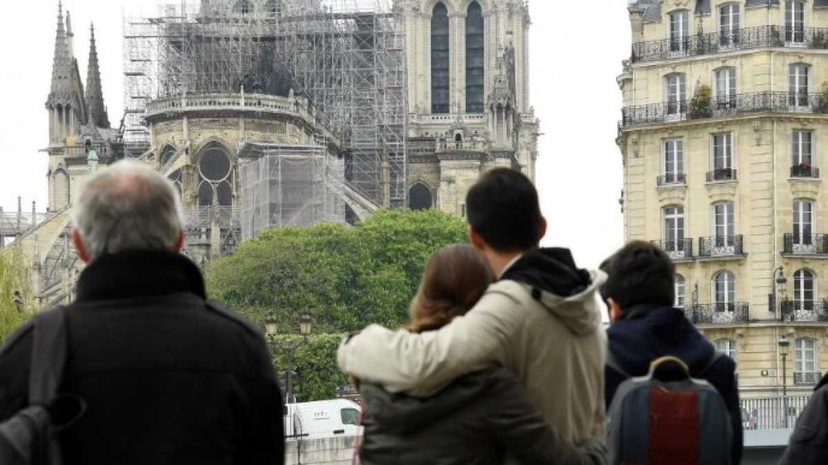 Immagine di Non basta un'emozione davanti all'incendio di Notre-Dame