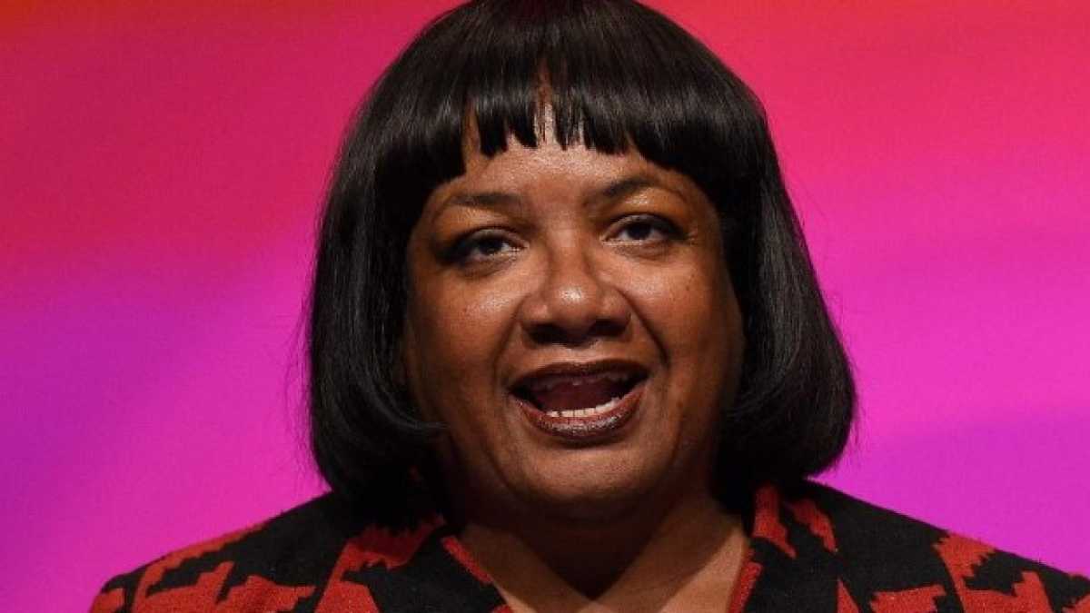 Immagine di Il cortocircuito politico sul mojito di Diane Abbott