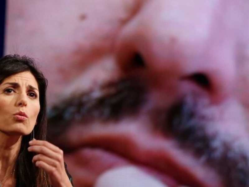 La sindaca di Roma Virginia Raggi a Piazzapulita (foto LaPresse)