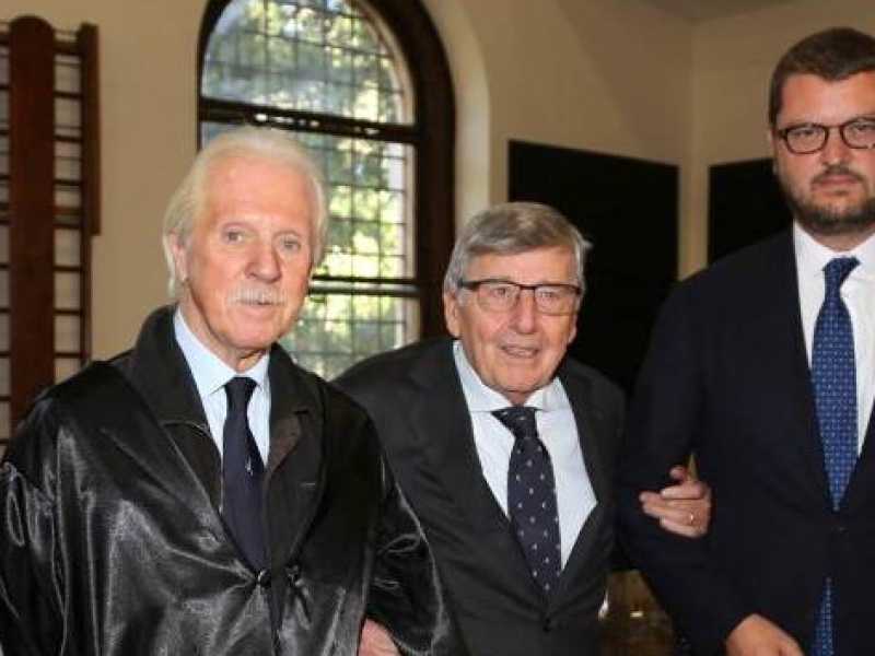 Mifsud (primo a sinistra) all’inaugurazione dell’anno accademico 2017 della Link, pochi giorni prima di sparire. A fianco il rettore Roveda, il presidente Scotti, l’allora sottosegretario Migliore