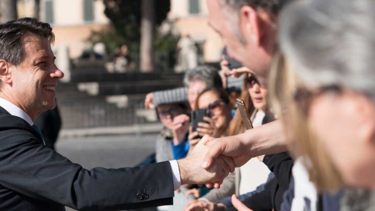 Immagine di Il governo dell’ircocervo e la pericolosa politica dello scambio