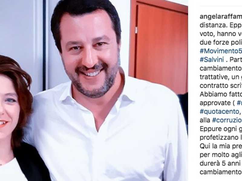 Il post della deputata del M5s Angela Raffa con Matteo Salvini a Corleone