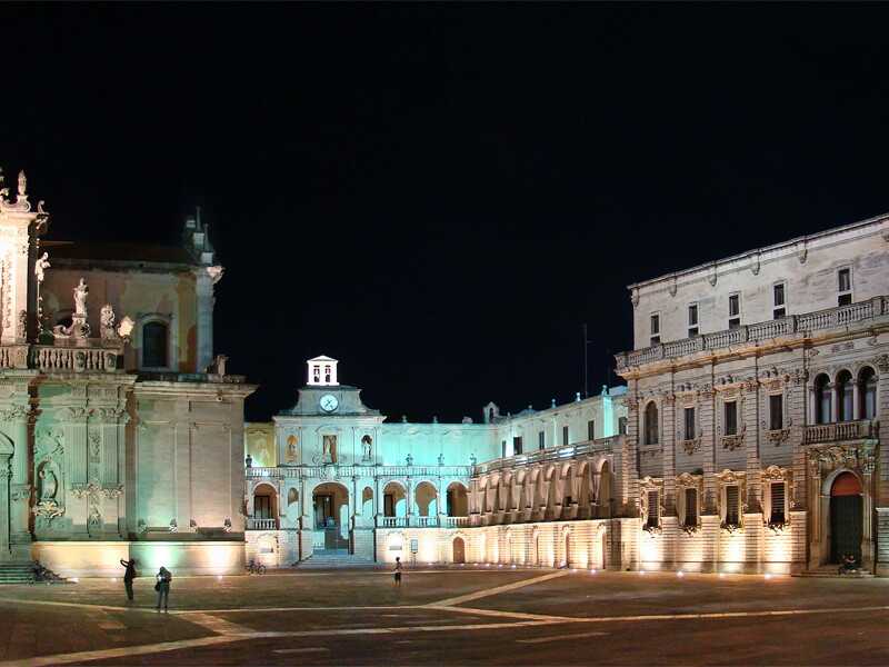 La piazza del Duomo di Lecce
