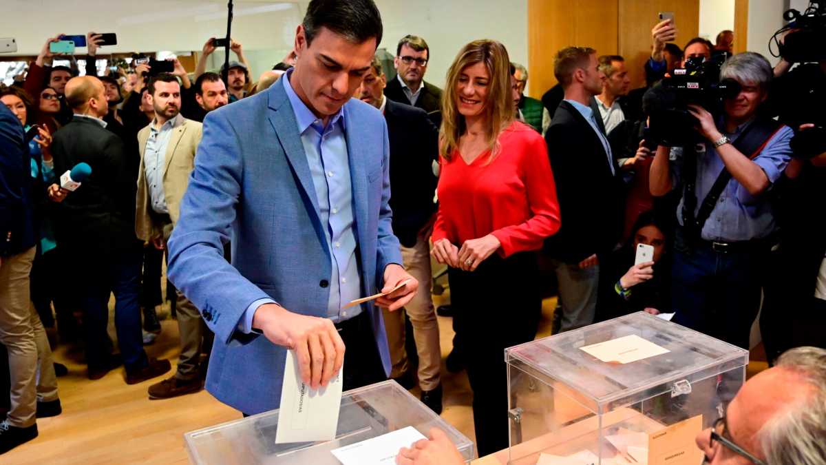 Immagine di Gli exit poll in Spagna danno una risicata vittoria alla sinistra
