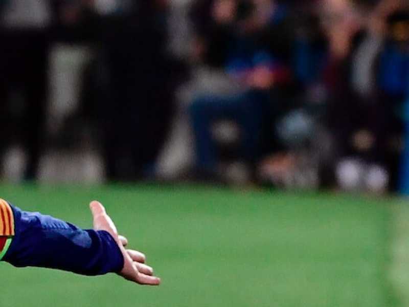 Leo Messi esulta dopo il gol al Liverpool mercoled&igrave; scorso (Foto LaPresse)