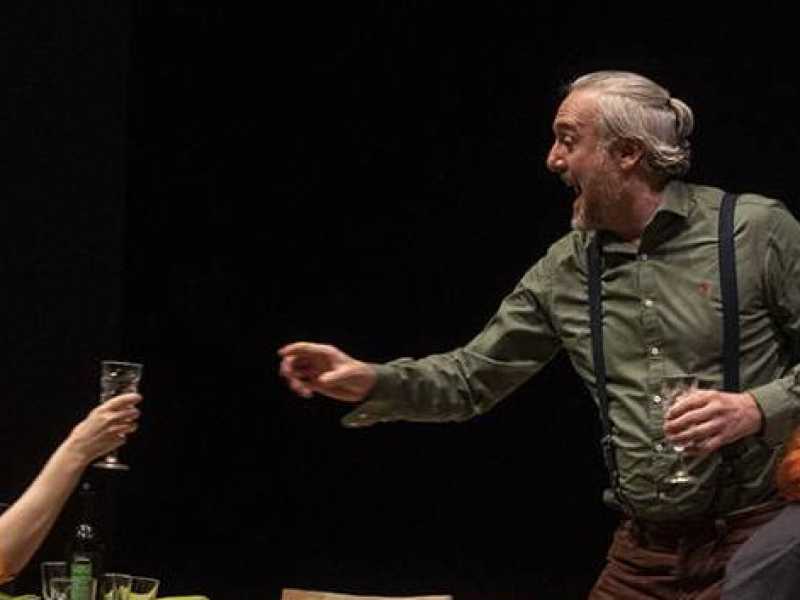 Elisabetta Pozzi e Giovanni Franzoni in "Apologia" (Foto Luca Del Pia)
