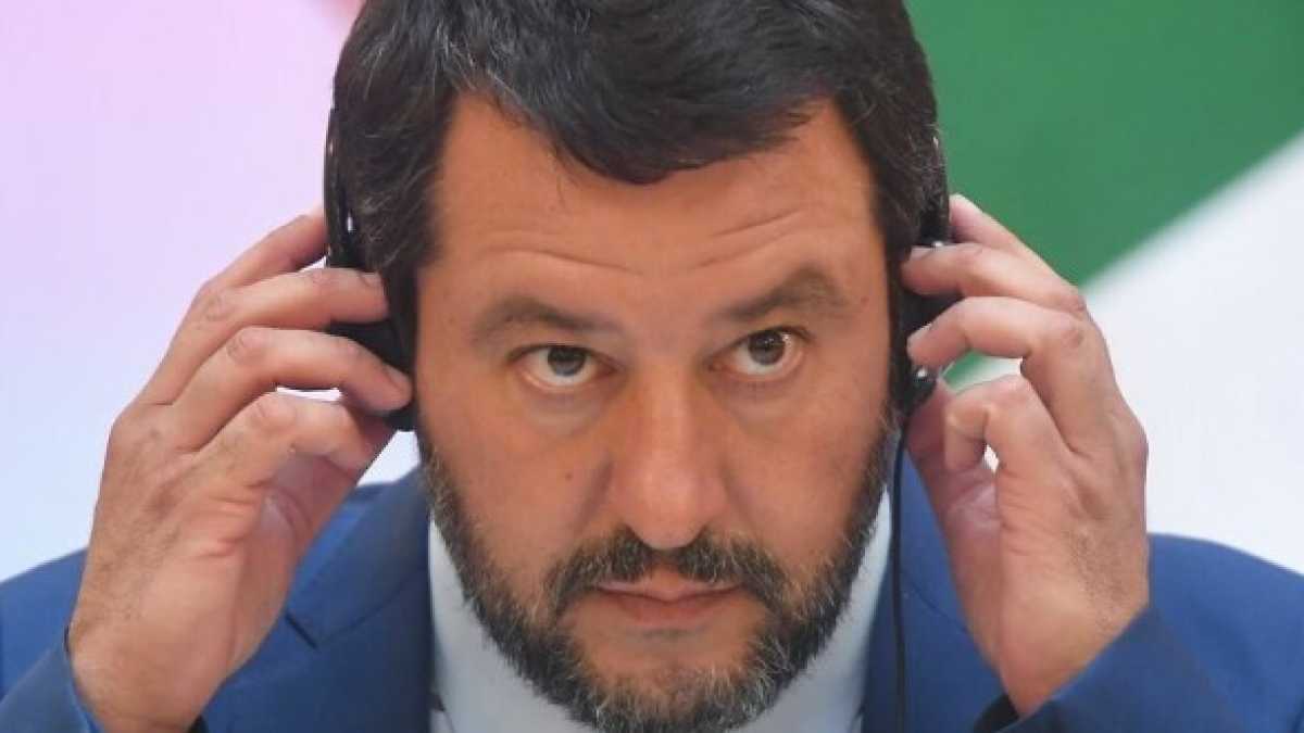 Immagine di Ogni europeo alla fine ama un trucista