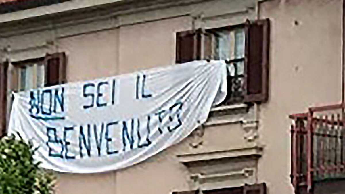 Immagine di Meglio un Truce in divisa da poliziotto che un poliziotto in divisa da Truce