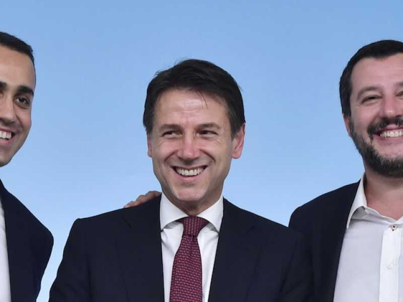 Luigi Di Maio, Giuseppe Conte e Matteo Salvini (foto Imagoeconomica)