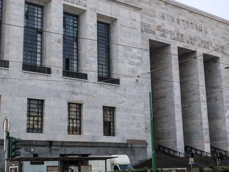 Il palazzo di Giustizia di Milano (foto LaPresse)