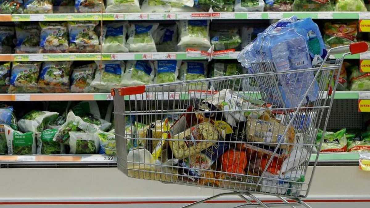 Immagine di Flop dei consumi delle famiglie