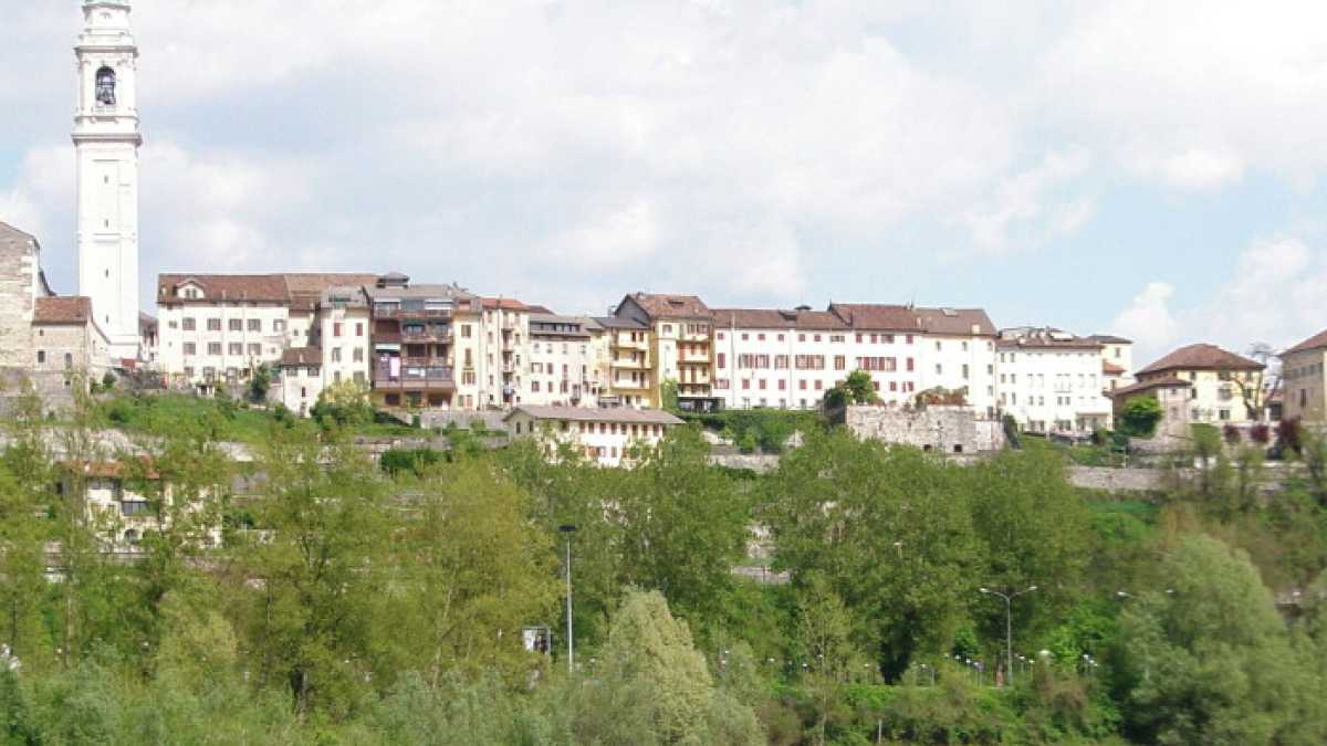 Immagine di Il luogo in cui eros riesce spesso a far tacere thanatos è in Veneto, a “Belluno”