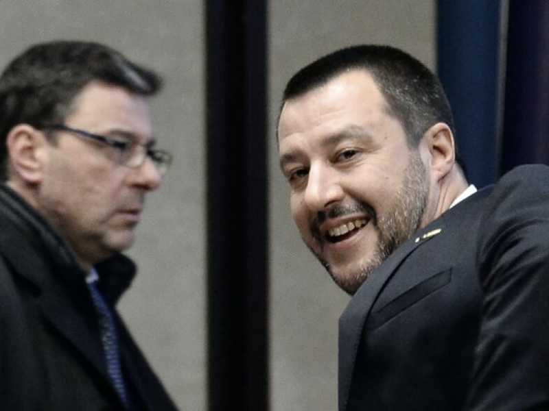 Giancarlo Giorgetti e Matteo Salvini (foto LaPresse)