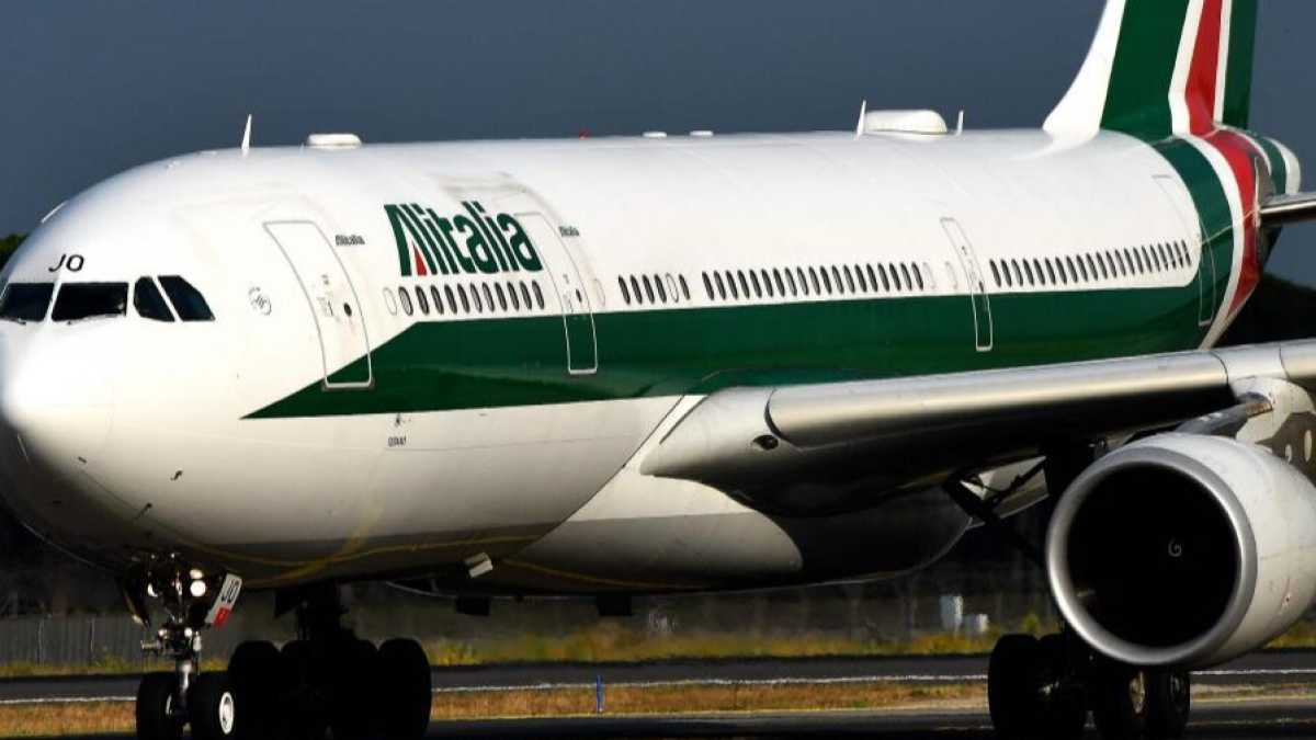 Immagine di Alitalia a bagnomaria