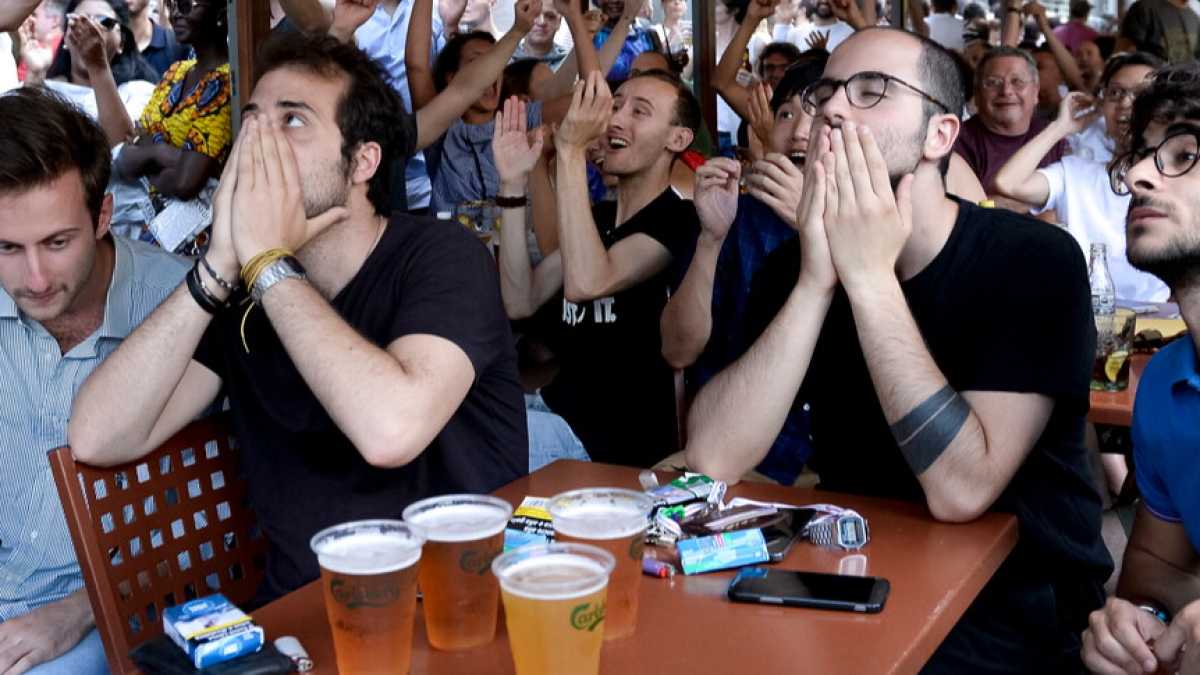 Immagine di Il pub senza alcol è come il calcio senza inglesi