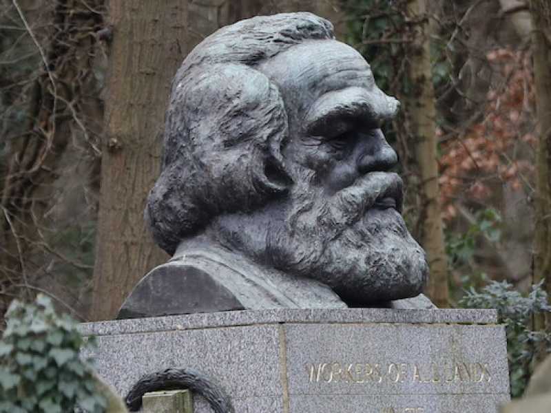 La tomba di Karl Marx a Londra&nbsp;(Foto LaPresse)