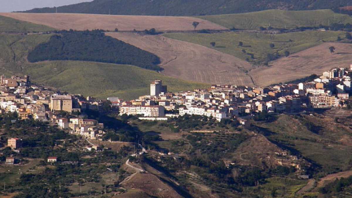 Immagine di Il curioso caso delle comunali di Volturara Appula
