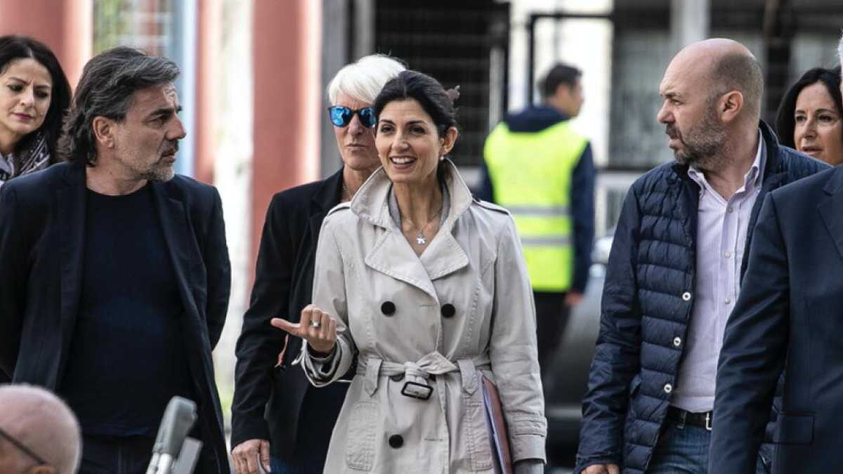 Immagine di Raggi dice di volere ripartire dalle periferie
