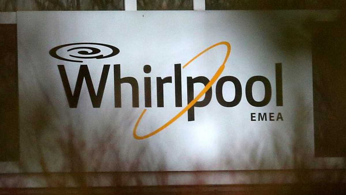Immagine di Nuova grana per Di Maio: Whirlpool non rispetta gli accordi e lascia Napoli