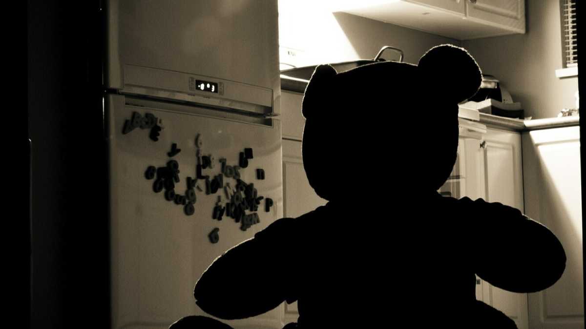 Immagine di La notte è uno spazio libero e illuminato in cui io non voglio entrare