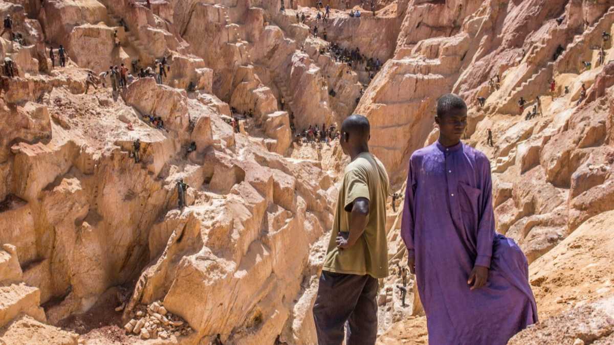 Immagine di Oltre a Fca. A che punto è l’avventura mineraria di Elkann