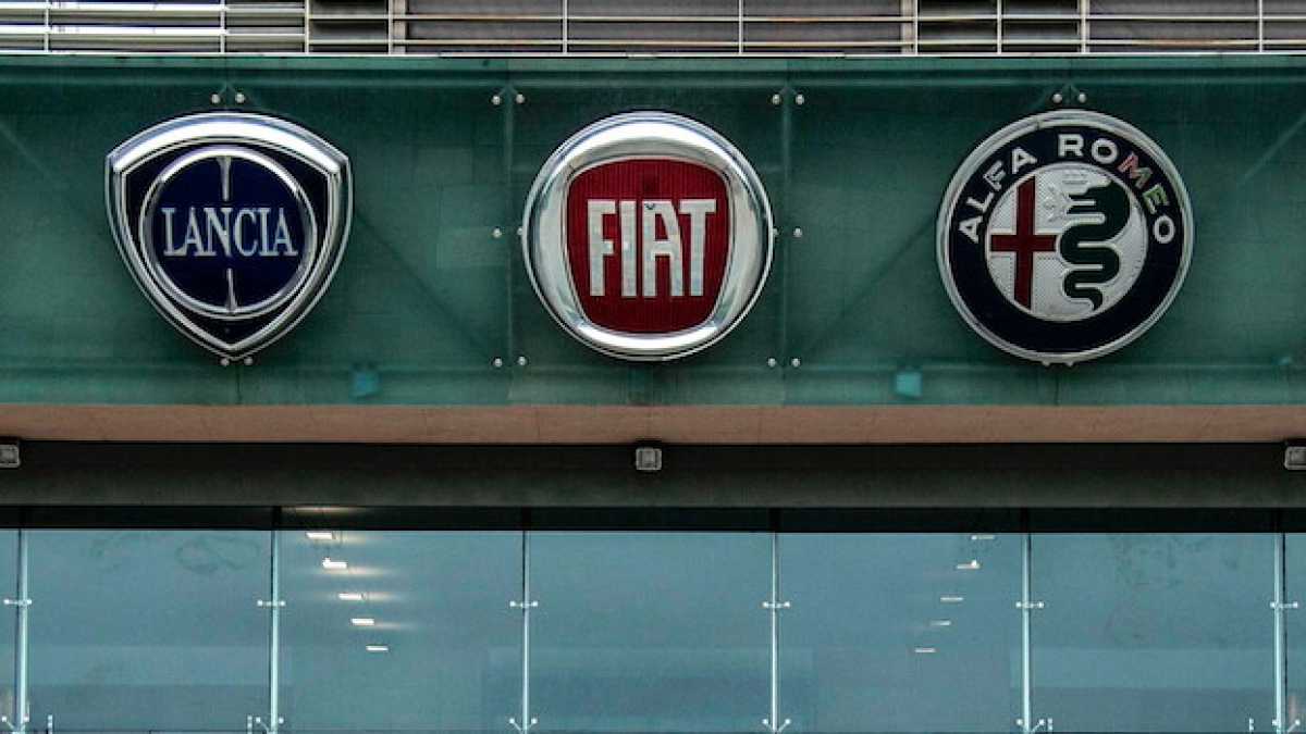 Immagine di Tutti gli errori e le debolezze parallele dei duellanti Fca e Renault