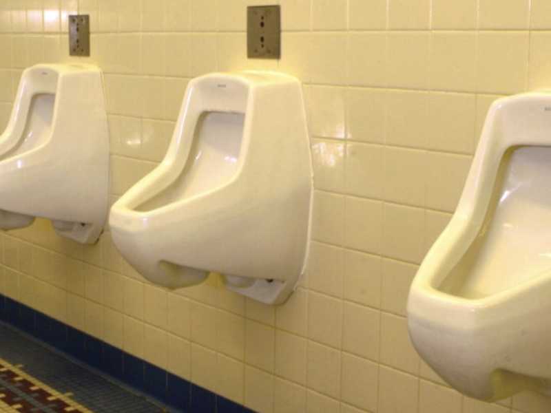 Un camerino latrina e il Csm
