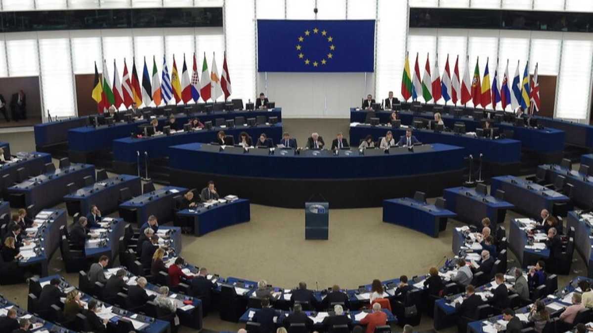 Immagine di Lega e M5s alla disperata ricerca di alleati europei