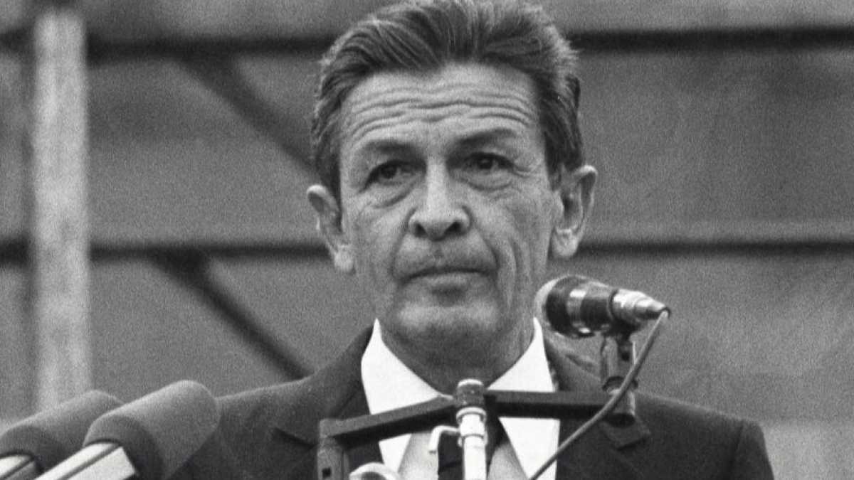 Immagine di Non serve un Berlinguer a capo del Pd