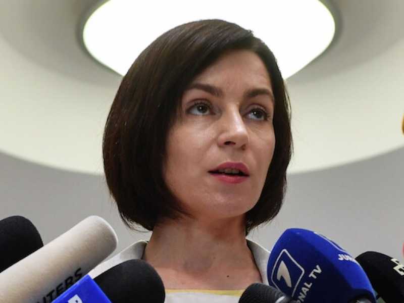 Maia Sandu, l'ex economista della Banca mondiale che gli europeisti hanno proposto come primo ministro  (Foto LaPresse)