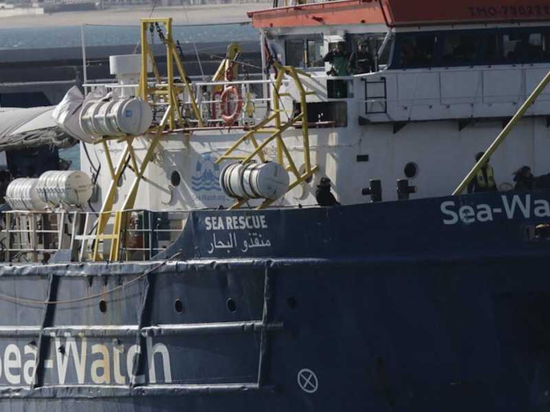 Nave Sea Watch 3 in navigazione (foto LaPresse)