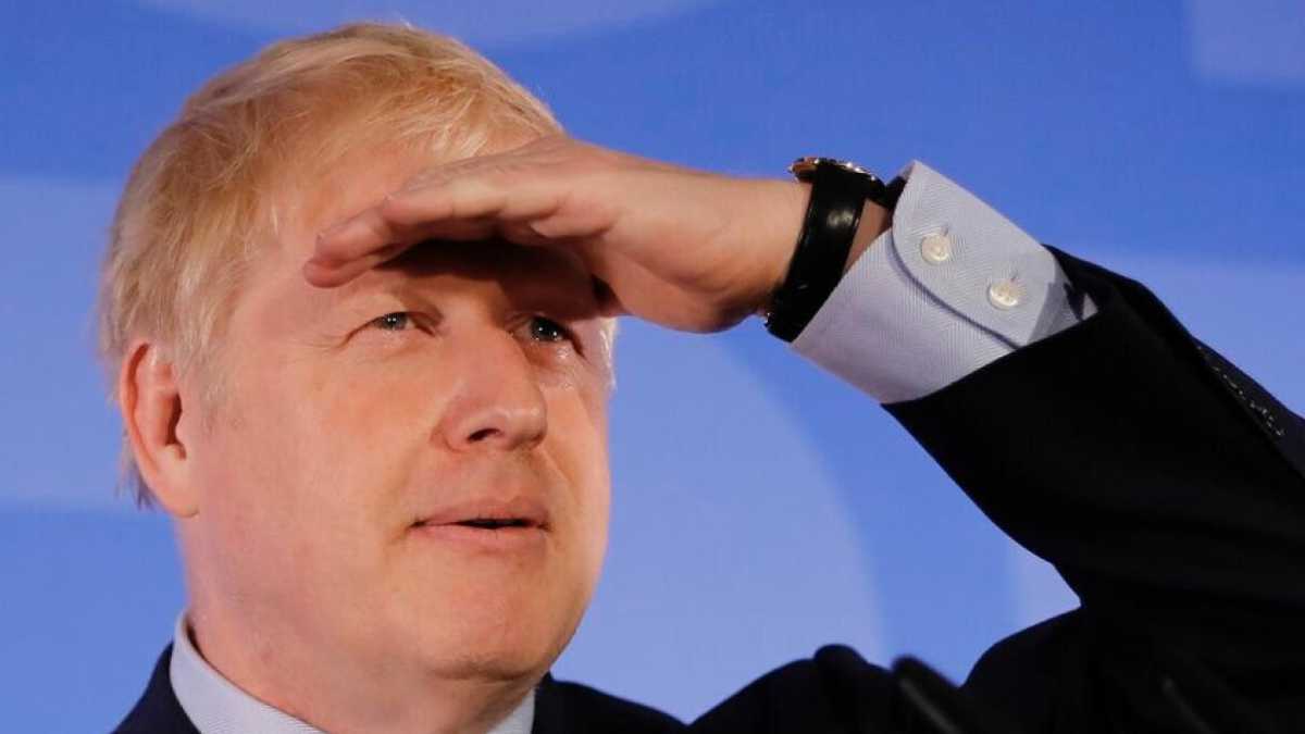 Immagine di Da Johnson a Conte. Dimmi come ti pettini e ti dirò che populista sei