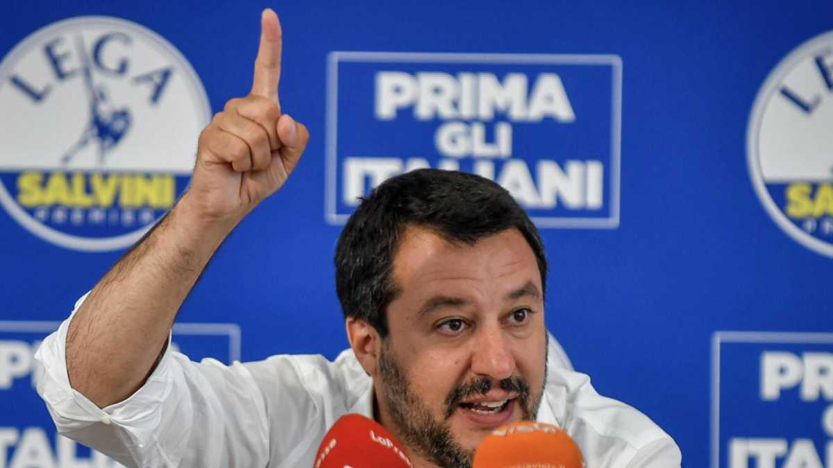 Immagine di La balla di Salvini filoamericano si perde nell’aerospazio. Una prova