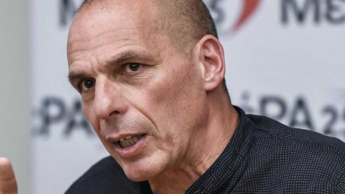 Immagine di Varoufakis smonta i minibot: "Porteranno alla fine dell'Eurozona"