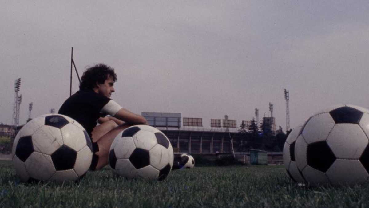 Immagine di Platini, torna su quel poster