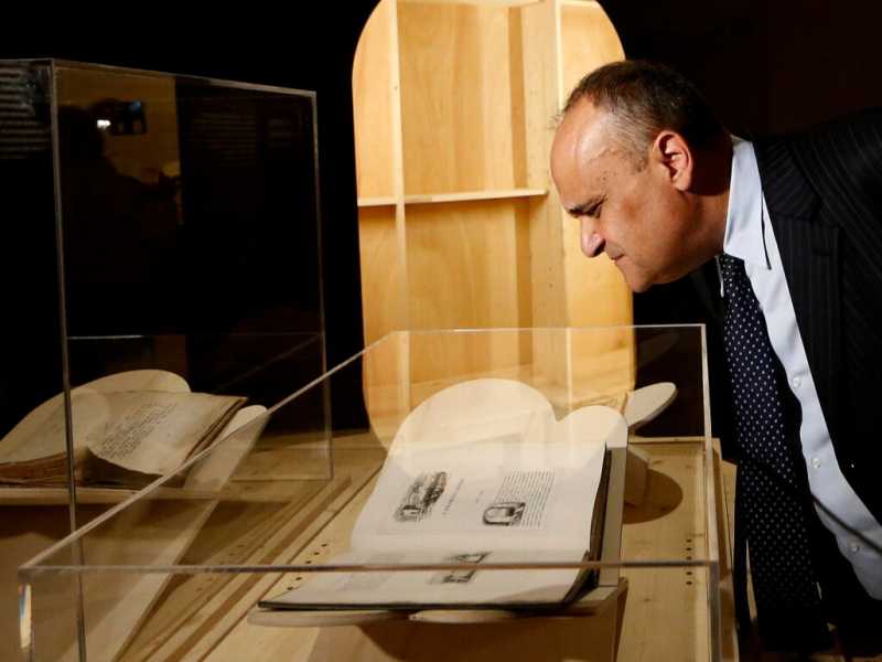 Come sorci, zitti zitti al museo