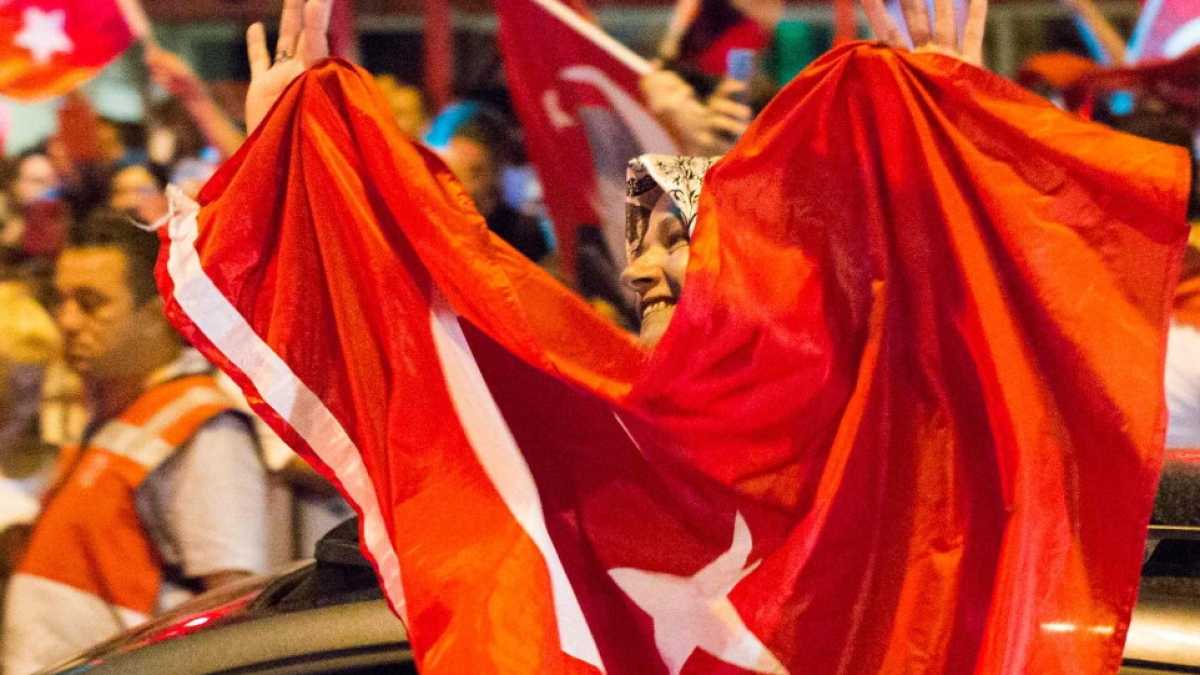 Immagine di La campana di Istanbul suona anche per Trump