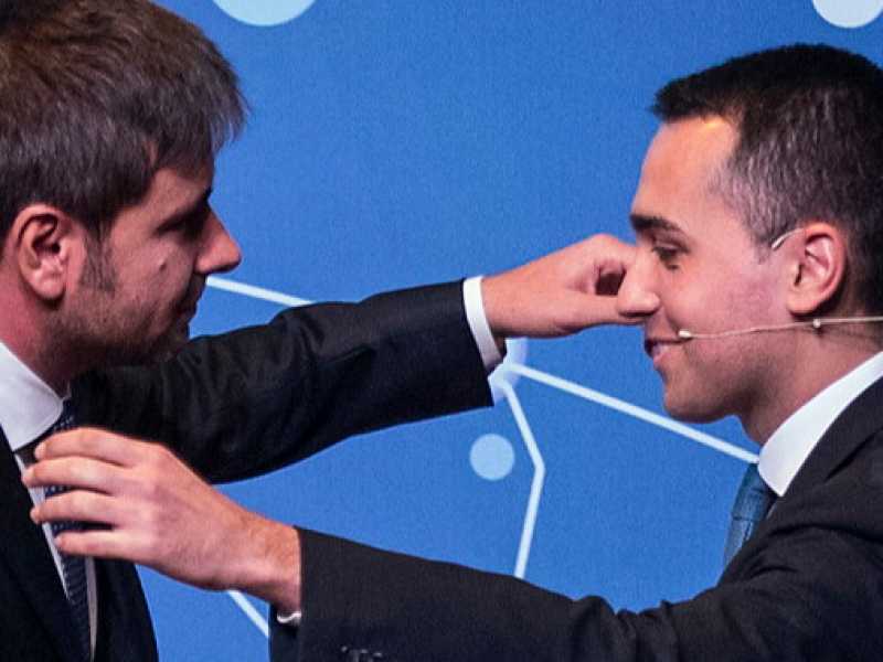 Alessandro Di Battista e Luigi Di Maio (foto LaPresse)