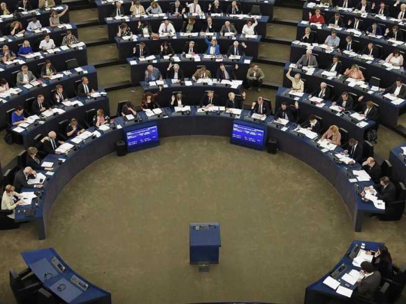 Una seduta plenaria dell'Europarlamento di Strasburgo (foto LaPresse)