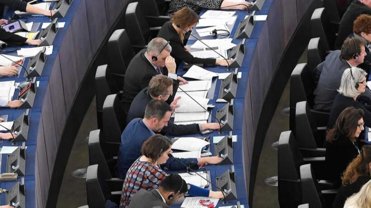 Immagine di Esame di lingue agli europarlamentari
