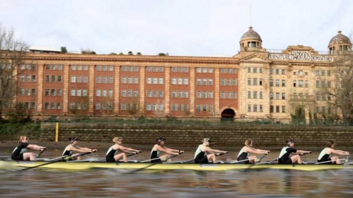 Immagine di Cambridge è il simbolo del pol. corr. che infetta le nostre università