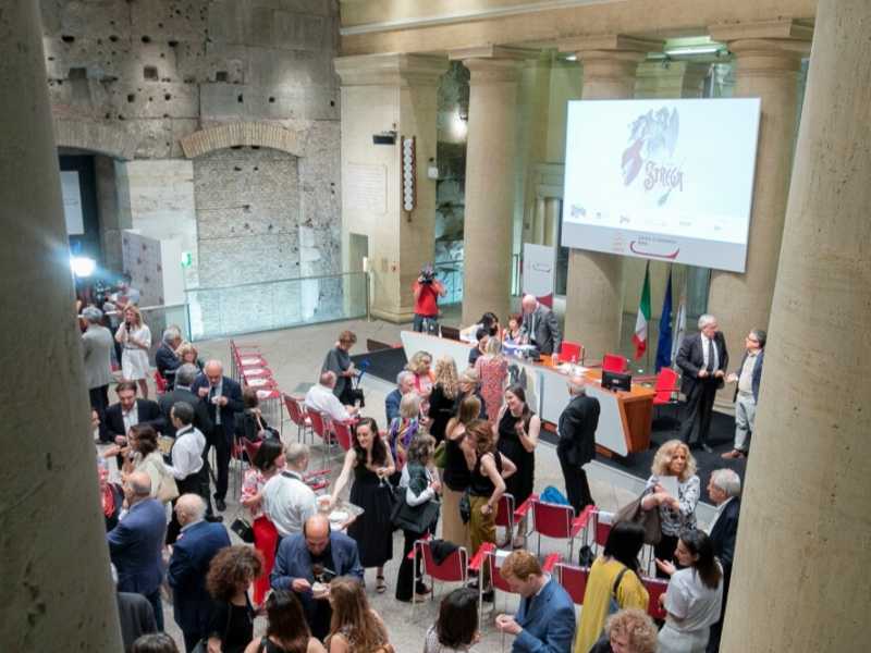 Premio Strega Edizione 2019 votazione cinquina finale. Tempio di Adriano (foto LaPresse)