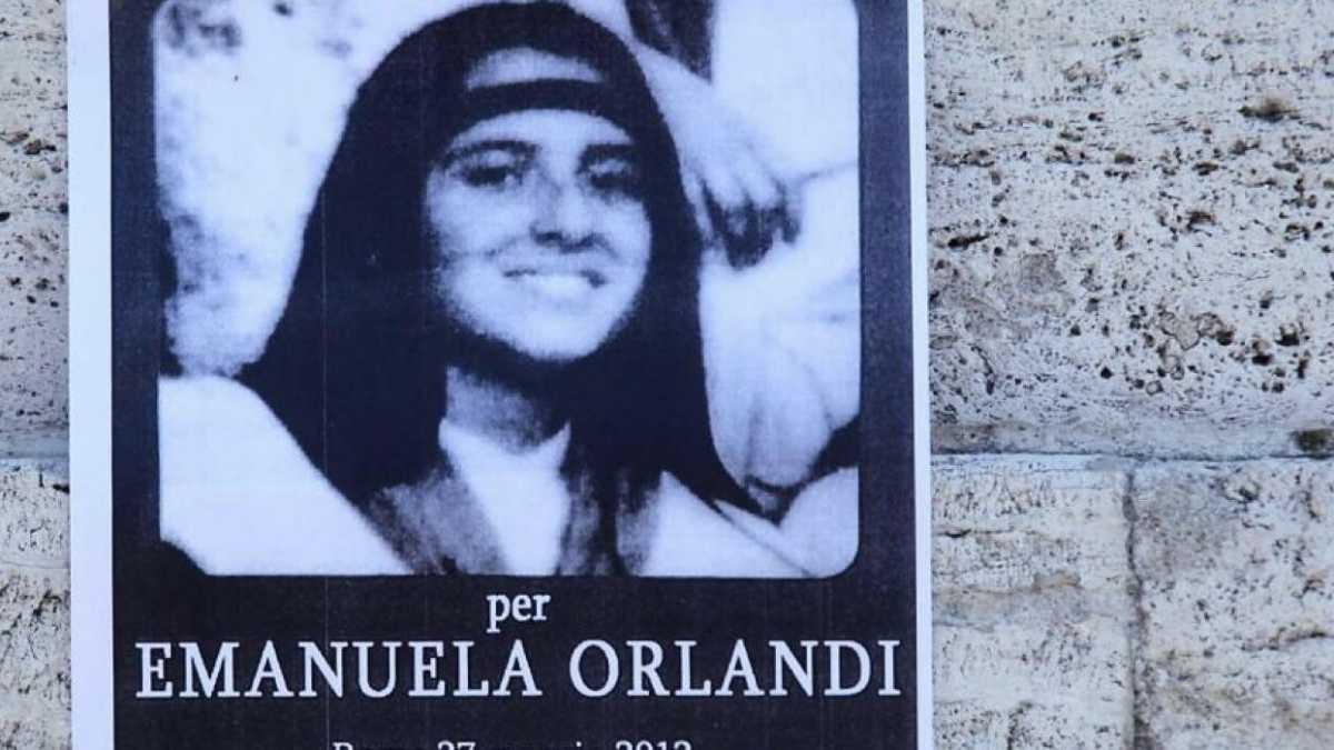 Immagine di Emanuela Orlandi, tombe scoperchiate in Vaticano