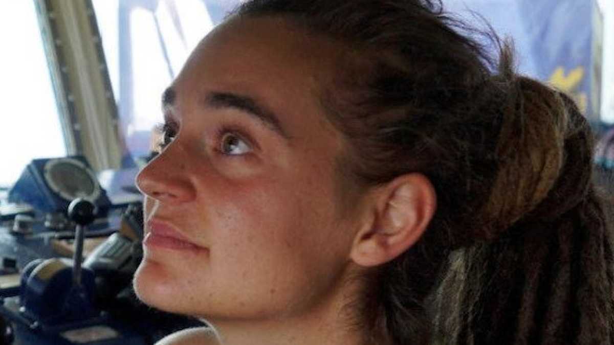 Immagine di Né pirata né Antigone