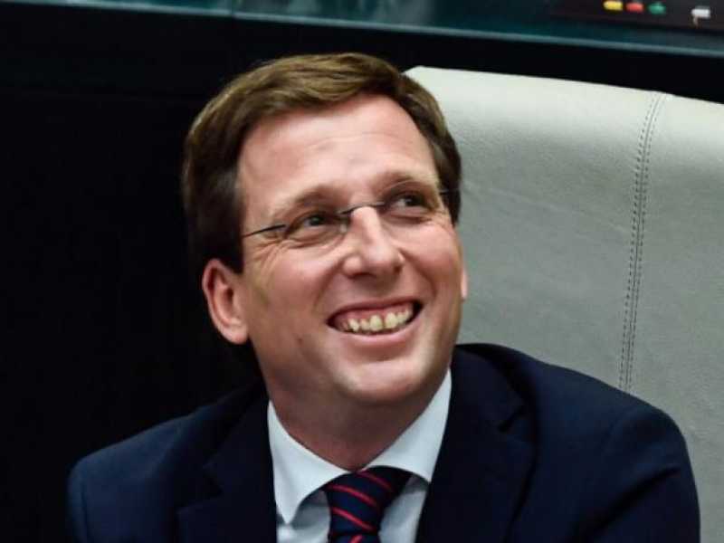 Il sindaco di Madrid Jos&eacute; Luis Mart&iacute;nez-Almeida Navasq&uuml;&eacute;s (foto LaPresse)
