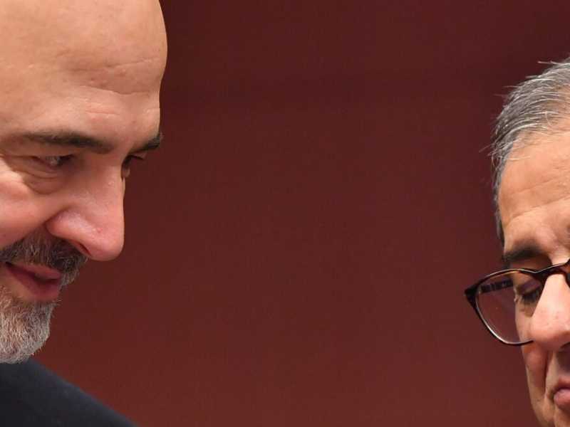 Pierre Moscovici e Giovanni Tria (Foto LaPresse)