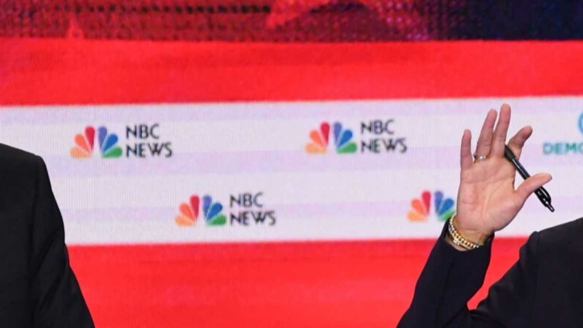 Immagine di Bernie e Biden, la caduta degli dèi