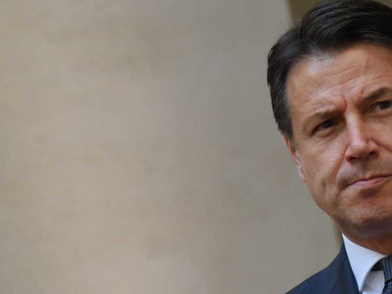 Confronto impietoso